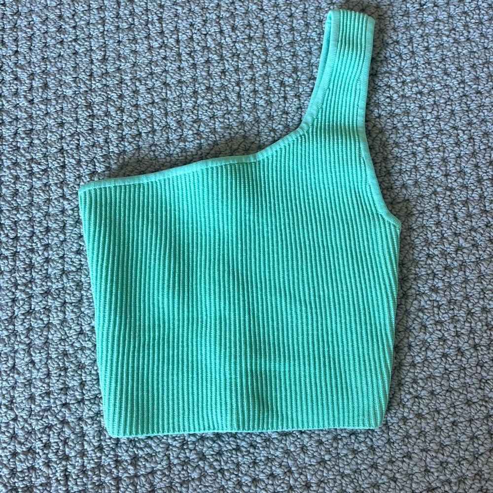 Aritzia one shoulder tank